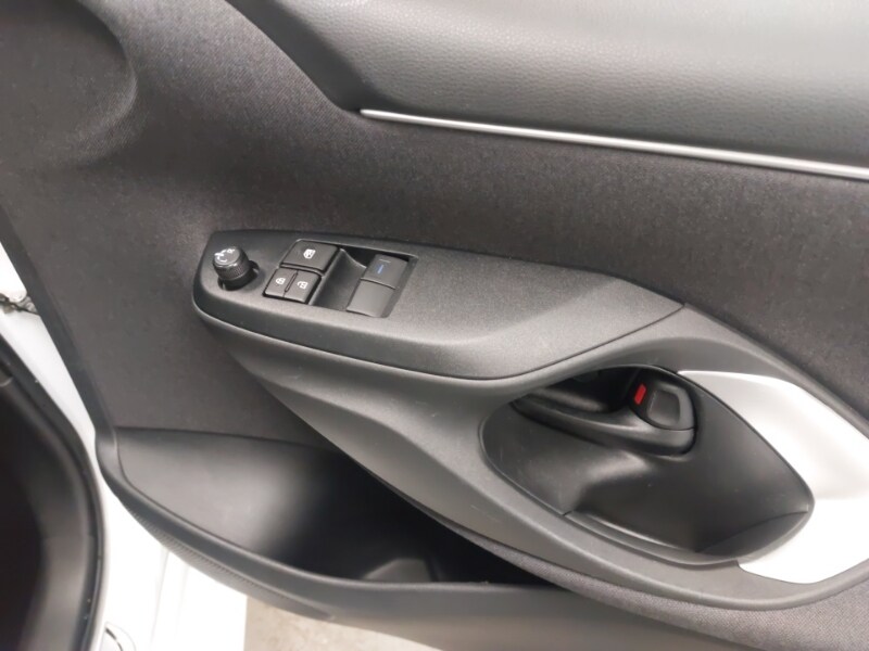 Used Toyota Yaris 2023 for sale - 77085929: Photo 12