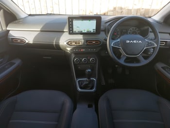 Used Dacia Sandero Stepway 2023 for sale - 77380282: Photo