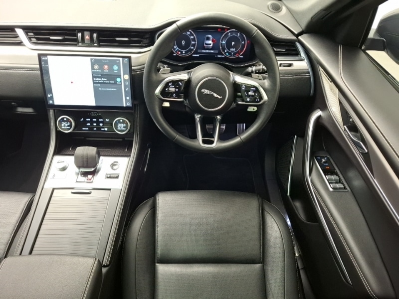 Used Jaguar F-Pace 2023 for sale - 77419747: Photo 7