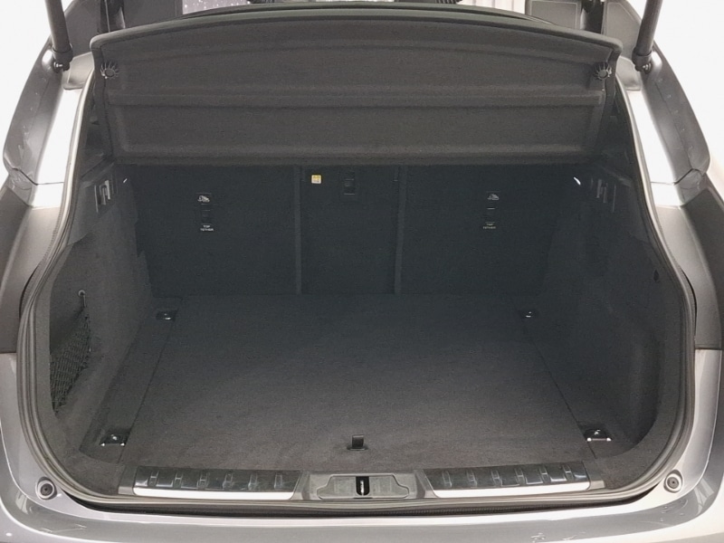 Used Jaguar F-Pace 2023 for sale - 77419747: Photo 8