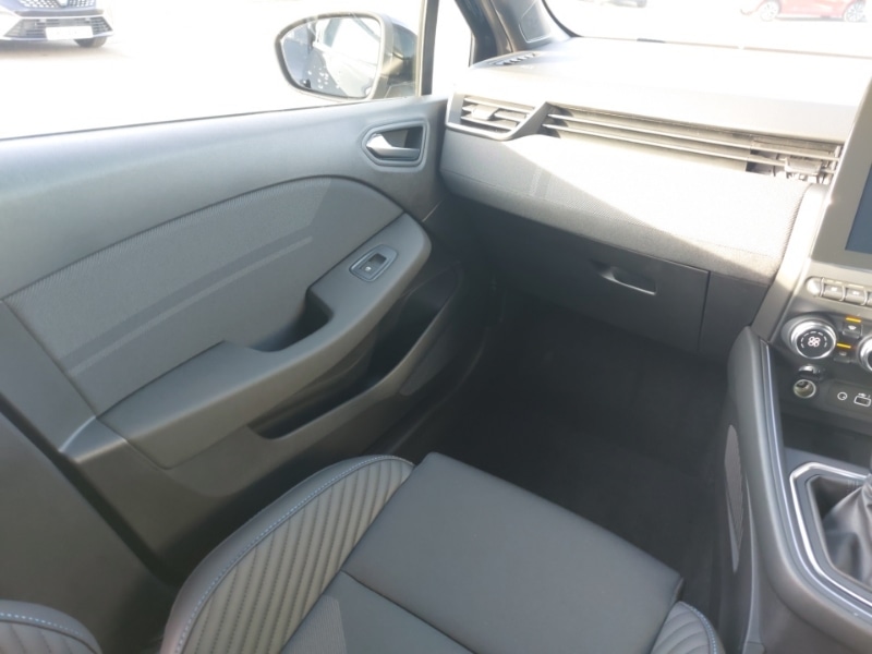 Used Renault Clio 2026 for sale - 78037258: Photo 10