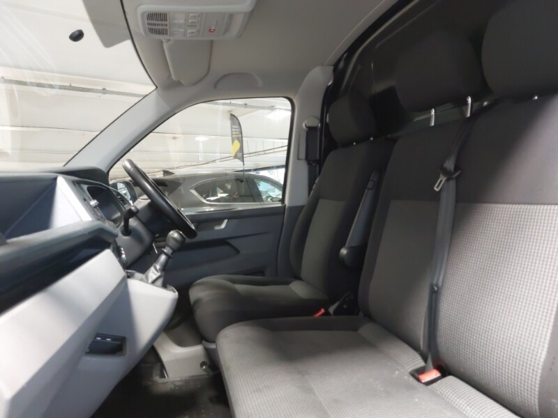 Used Volkswagen Transporter 2022 for sale - 77876040: Photo 5