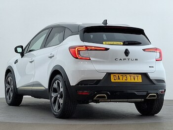 Used Renault Captur 2023 for sale - 77960591: Photo