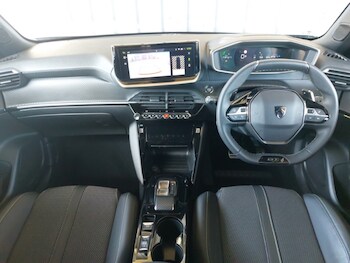 Used Peugeot 2008 2024 for sale - 75633460: Photo