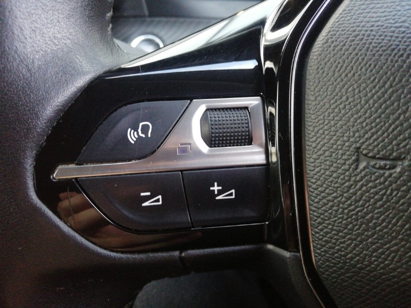 Used Peugeot 208 2022 for sale - 76656875: Photo 10