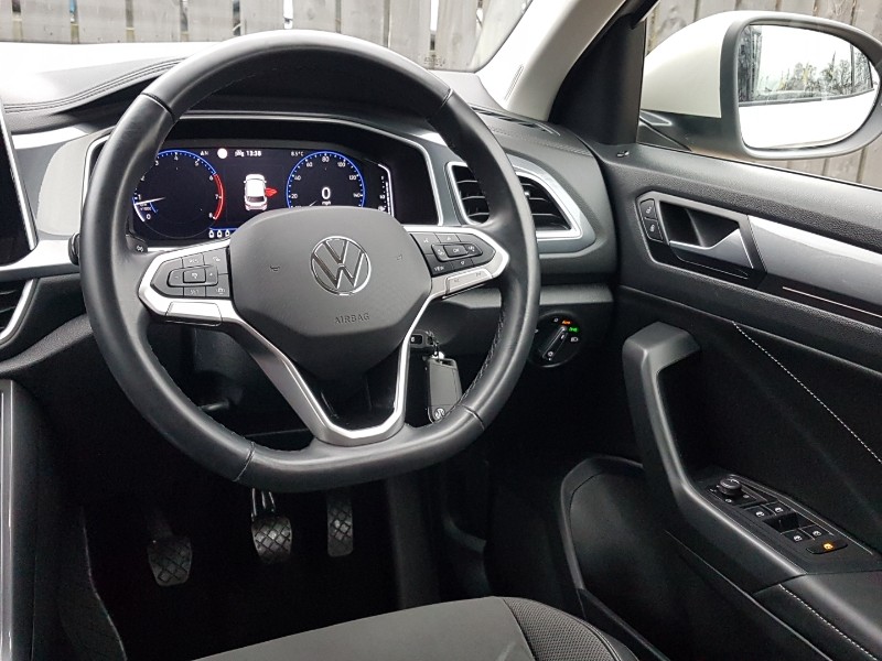 Used Volkswagen T-Roc 2022 for sale - 76817269: Photo 2