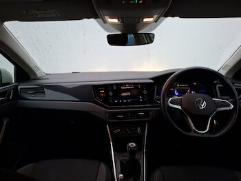 Used Volkswagen Polo 2023 for sale - 77202176: Photo