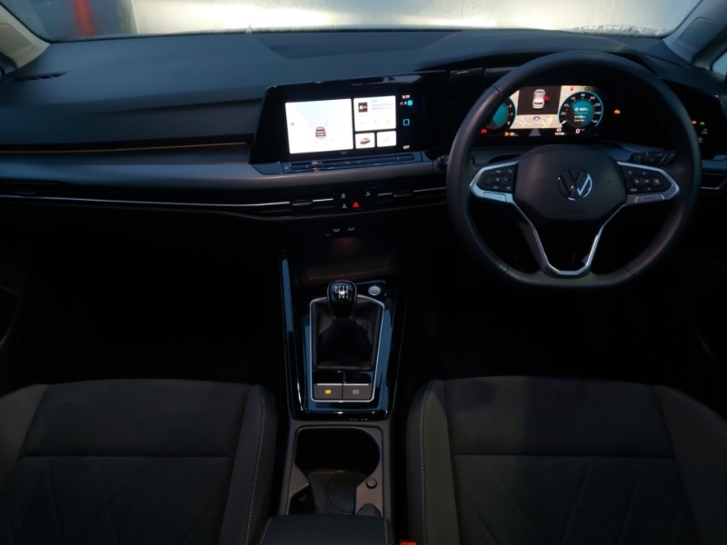 Used Volkswagen Golf 2023 for sale - 76920574: Photo 2