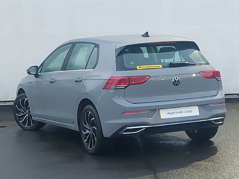 Used Volkswagen Golf 2023 for sale - 76920574: Photo 3