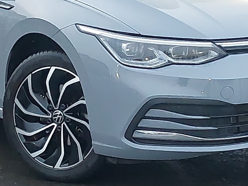 Used Volkswagen Golf 2023 for sale - 76920574: Photo 9