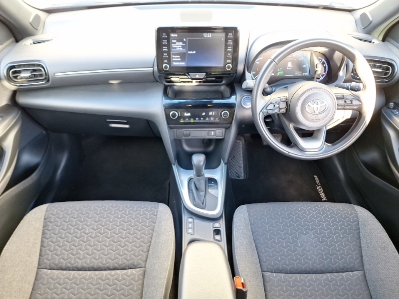 Used Toyota Yaris Cross 2022 for sale - 76970810: Photo 2