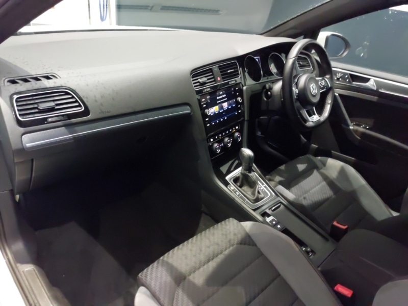 Used Volkswagen Golf 2020 for sale - 77454399: Photo 5