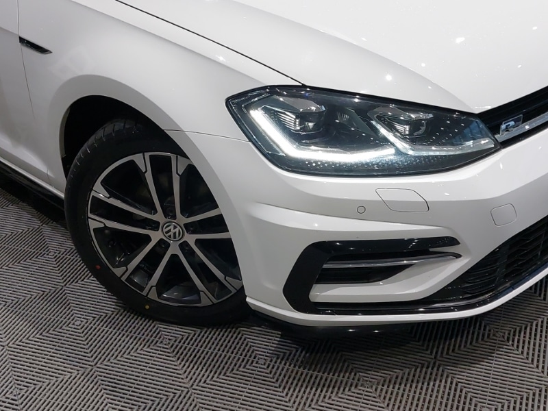 Used Volkswagen Golf 2020 for sale - 77454399: Photo 9