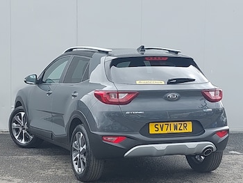 Used Kia Stonic 2021 for sale - 75557820: Photo