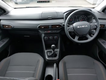 Used Dacia Sandero Stepway 2023 for sale - 79591807: Photo