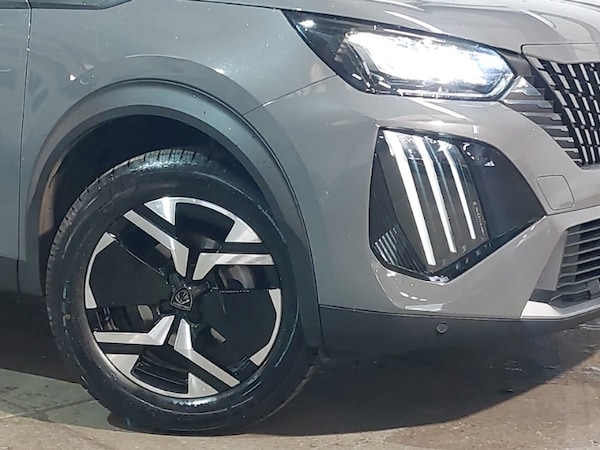 Used Peugeot 2008 2023 for sale - 76282341: Photo 9