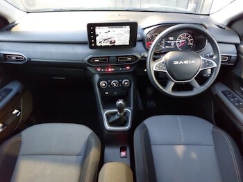 Used Dacia Sandero Stepway 2024 for sale - 77012751: Photo