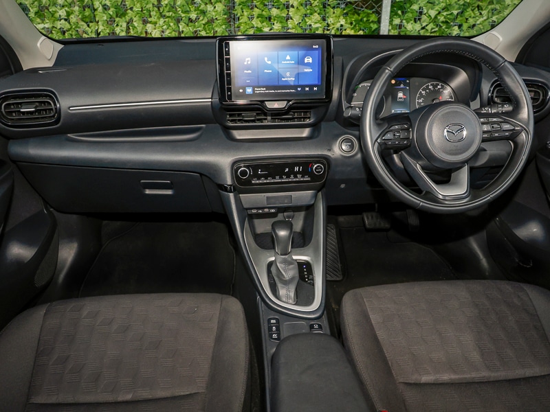 Used Mazda Mazda2 HYBRID 2024 for sale - 77597073: Photo 5