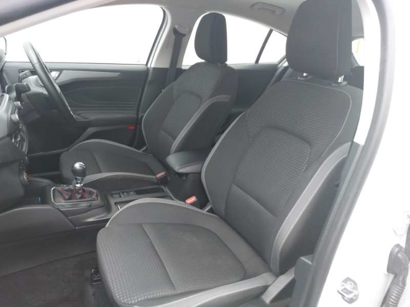 Used Ford Focus 2023 for sale - 77923996: Photo 5