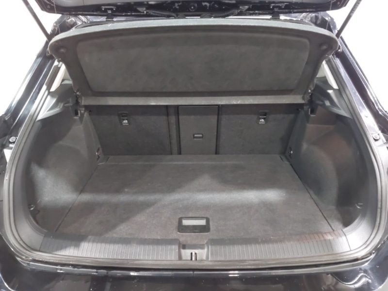 Used Volkswagen T-Roc 2022 for sale - 77526680: Photo 8