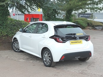 Used Toyota Yaris 2023 for sale - 78706918: Photo
