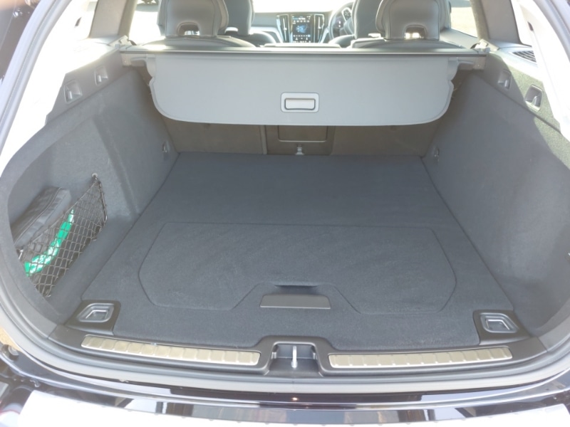 Used Volvo V60 2025 for sale - 77544917: Photo 8