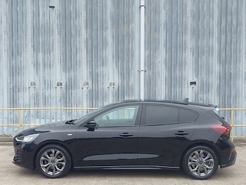 Used Ford Focus 2022 for sale - 76325172: Photo