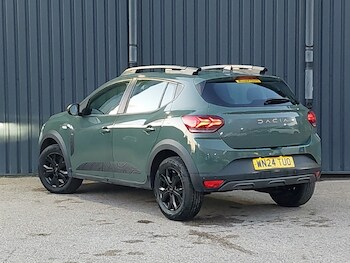 Used Dacia Sandero Stepway 2024 for sale - 77019662: Photo