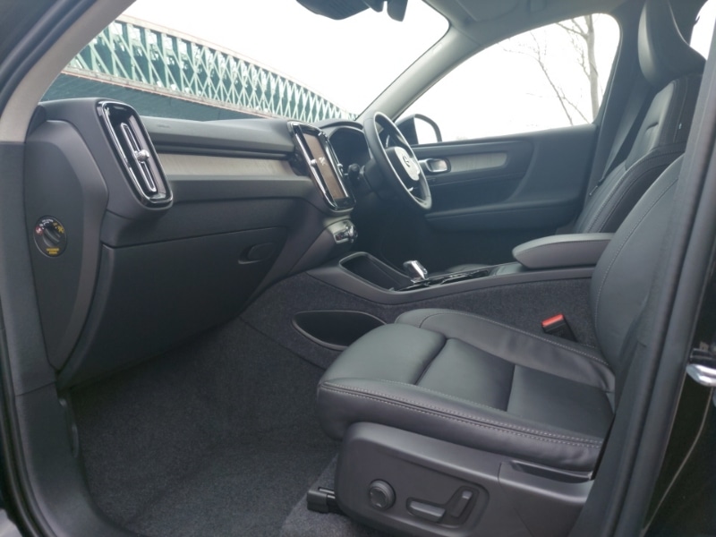 Used Volvo XC40 2024 for sale - 77817428: Photo 5