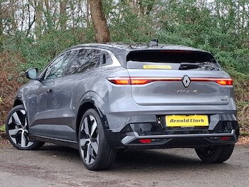 Used Renault Megane E Tech 2024 for sale - 77325503: Photo