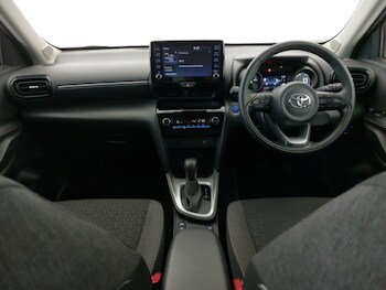 Used Toyota Yaris Cross 2023 for sale - 78689186: Photo