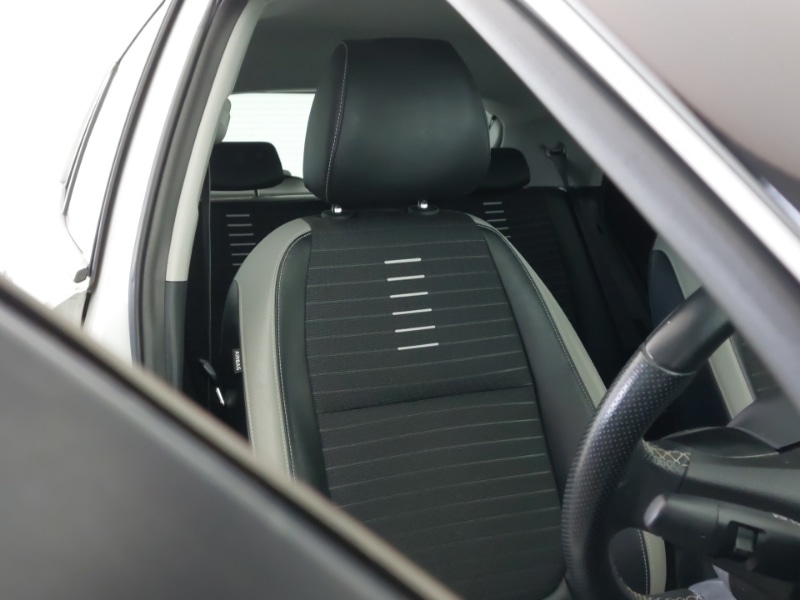 Used Kia Stonic 2022 for sale - 77597378: Photo 12