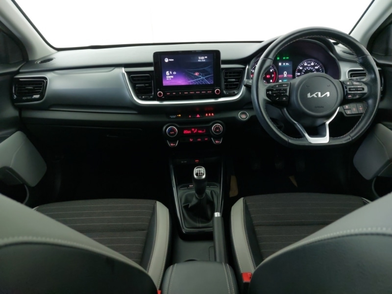 Used Kia Stonic 2022 for sale - 77597378: Photo 2