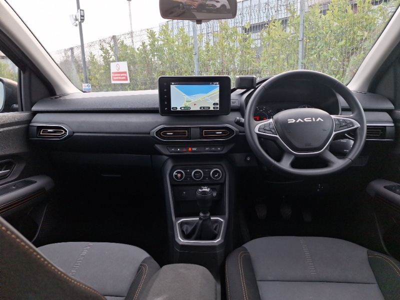 Used Dacia Sandero Stepway 2024 for sale - 77624658: Photo 2