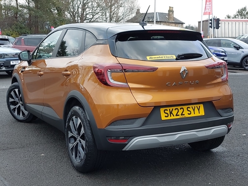Used Renault Captur 2022 for sale - 77467619: Photo 3