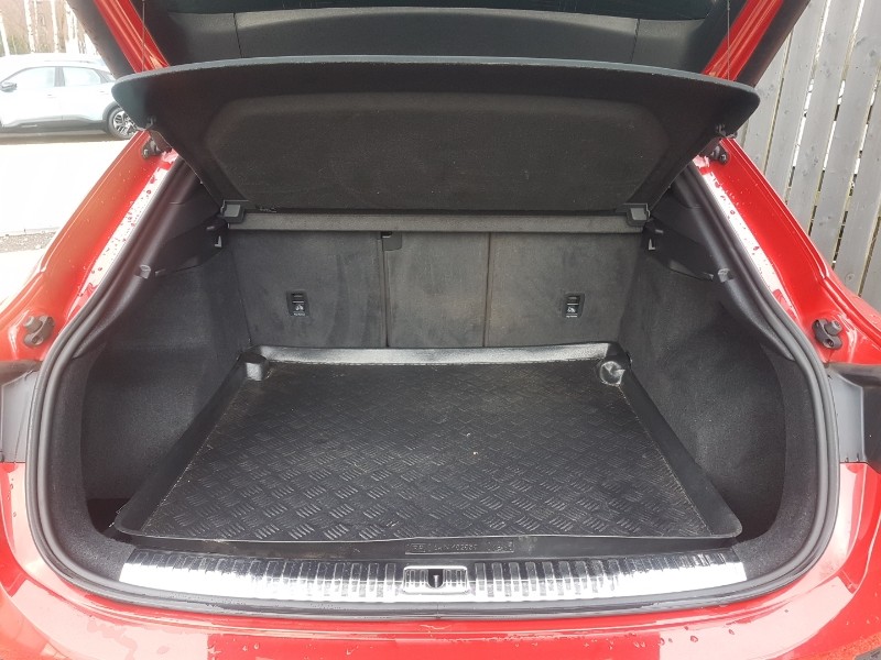 Used Audi Q3 2020 for sale - 77923196: Photo 8