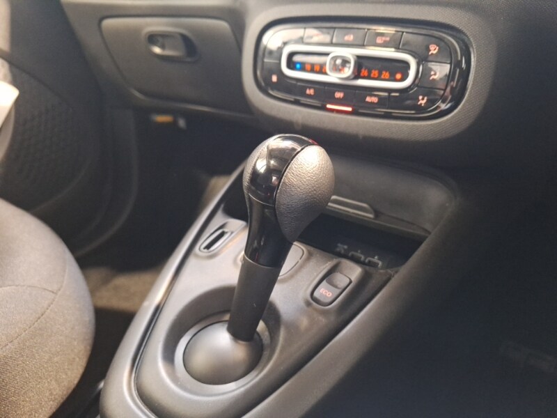 Used smart fortwo 2022 for sale - 77876463: Photo 11