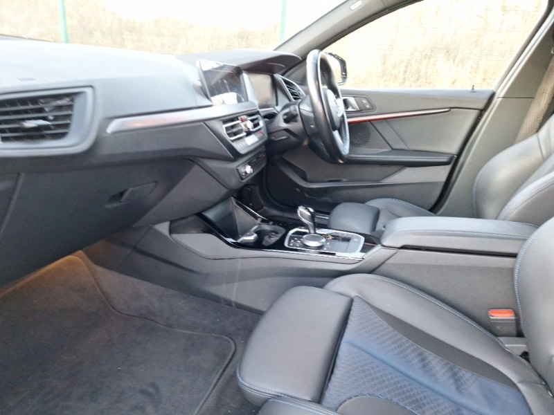 Used BMW 1 Series 2023 for sale - 77330196: Photo 5