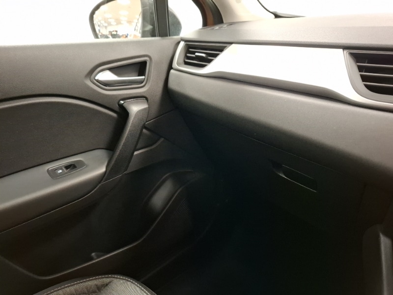 Used Renault Captur 2022 for sale - 77924681: Photo 11