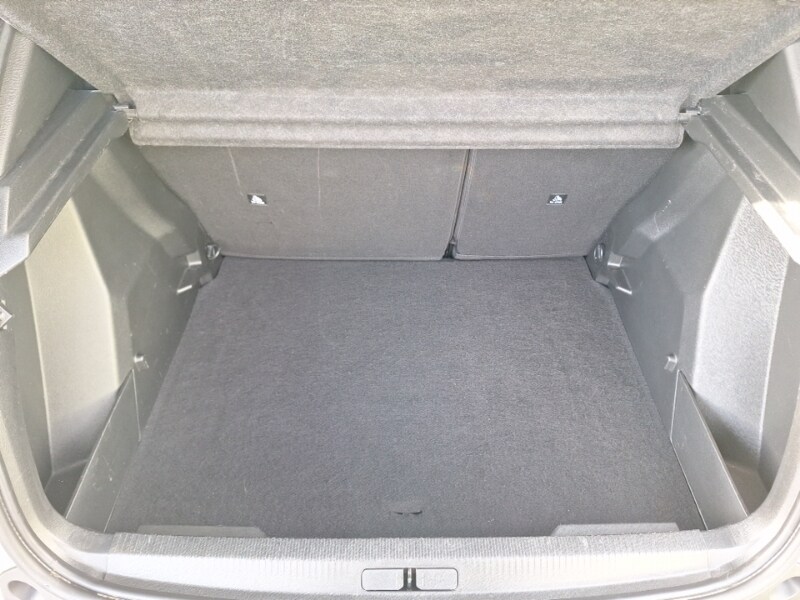 Used Peugeot 2008 2023 for sale - 77003910: Photo 8