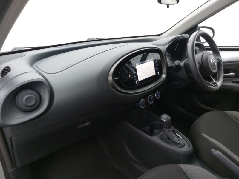 Used Toyota Aygo X 2023 for sale - 77924365: Photo 5