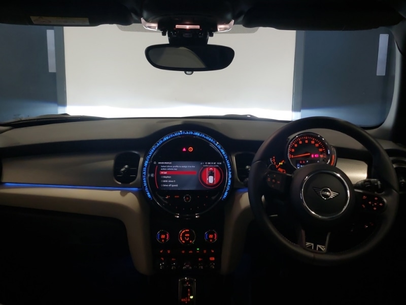 Used MINI Hatch 2023 for sale - 76560701: Photo 4