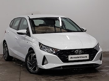 Used Hyundai i20 2023 for sale - 78014048: Photo