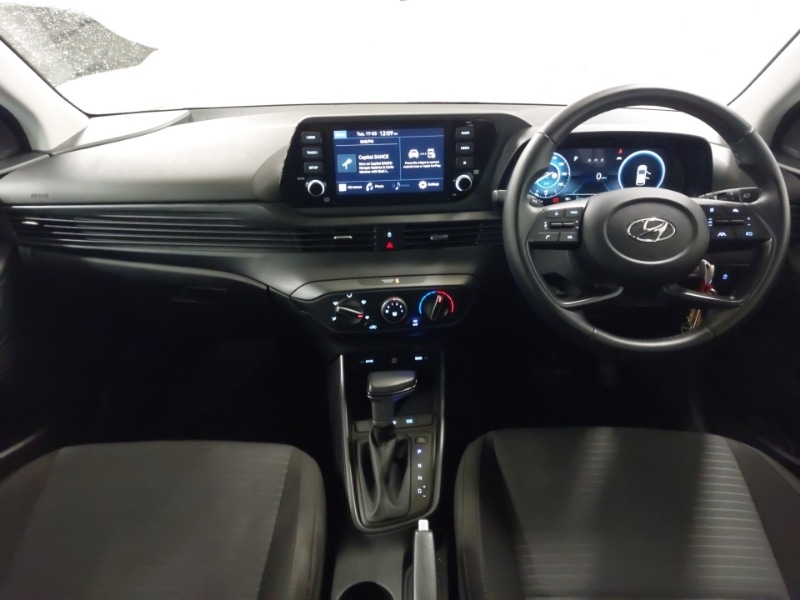 Used Hyundai i20 2023 for sale - 78014048: Photo 2