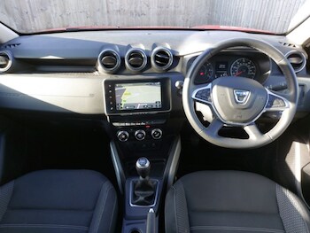 Used Dacia Duster 2022 for sale - 77066180: Photo