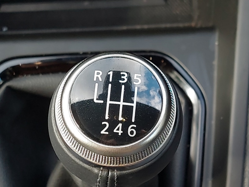 Used Renault Clio 2024 for sale - 76383514: Photo 11