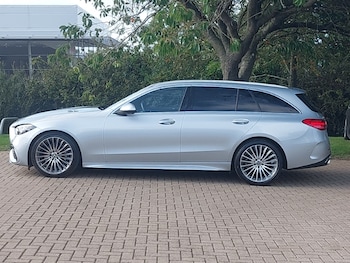 Used Mercedes-Benz C-Class 2024 for sale - 76096370: Photo 4