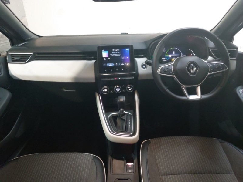 Used Renault Clio 2022 for sale - 76708662: Photo 2