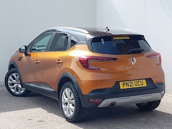 Used Renault Captur 2021 for sale - 78983021: Photo