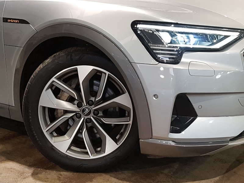 Used Audi e-tron 2022 for sale - 77882026: Photo 9